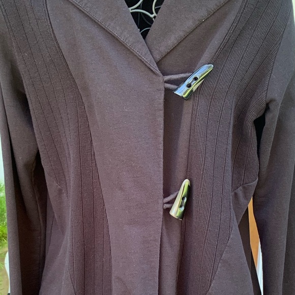 Jacket - Picture 3 of 3